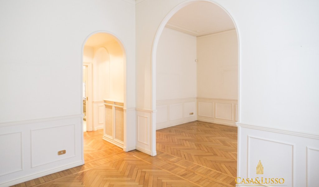 Affitto Appartamenti 220 m² ottime condizioni, Milano, località Centro storico