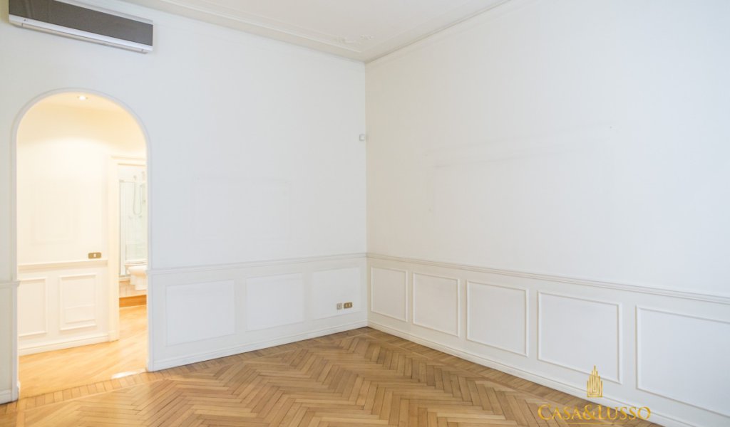 Affitto Appartamenti 220 m² ottime condizioni, Milano, località Centro storico