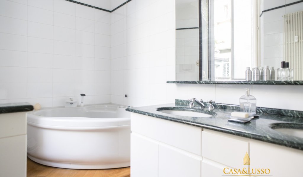 Affitto Appartamenti 220 m² ottime condizioni, Milano, località Centro storico