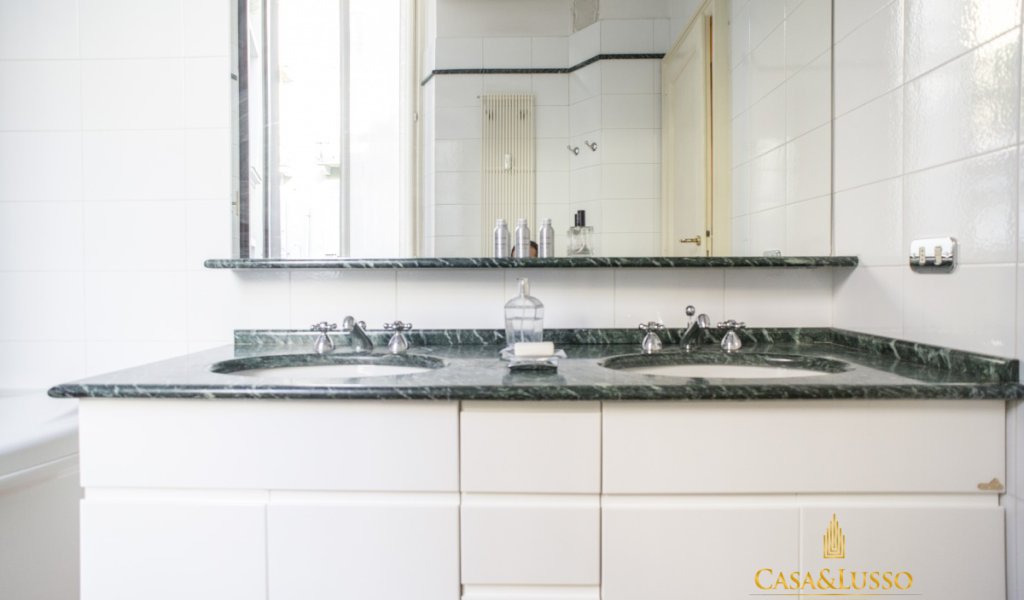 Affitto Appartamenti 220 m² ottime condizioni, Milano, località Centro storico