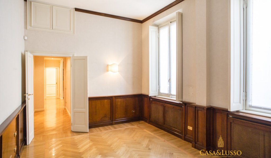 Affitto Appartamenti 220 m² ottime condizioni, Milano, località Centro storico