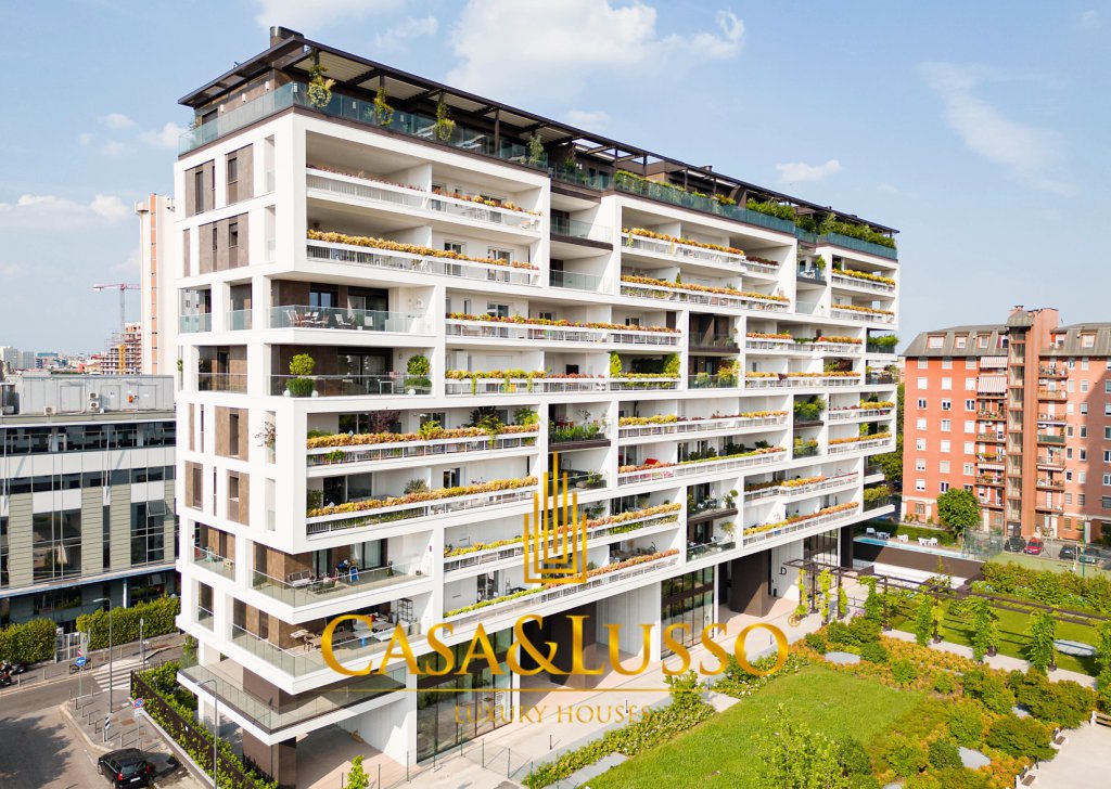 Affitto Appartamenti Milano - Panoramico appartamento  con terrazzo Località Melchiorre Gioia