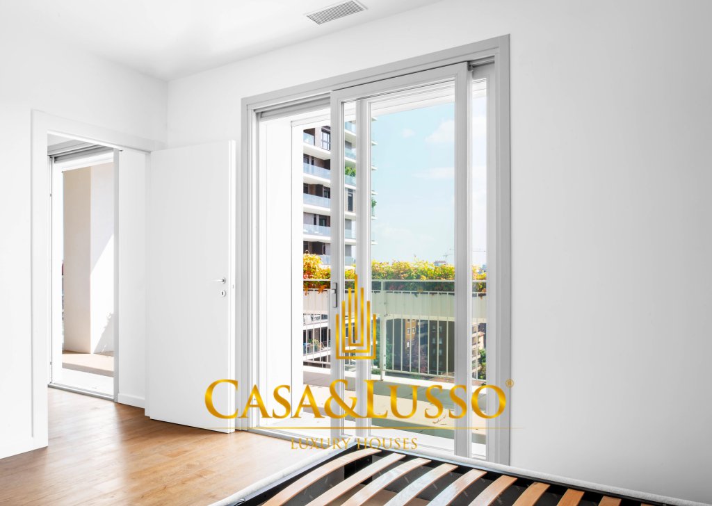 For Rent Apartments Milan - Panoramic apartment with terrace and garage Locality 