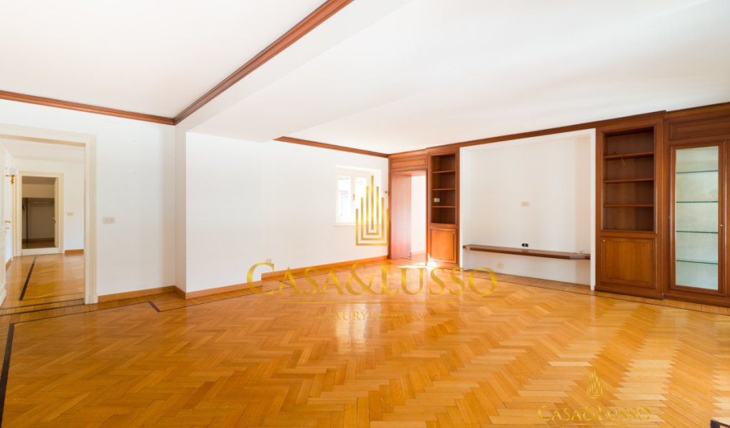 Affitto Attico 182 m², Milano, località Venezia - Duse - San Babila