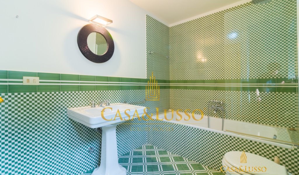 Affitto Attico 182 m², Milano, località Venezia - Duse - San Babila