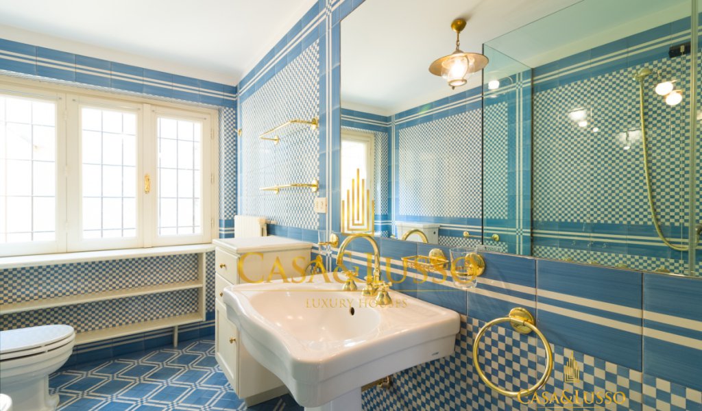 Affitto Attico 182 m², Milano, località Venezia - Duse - San Babila