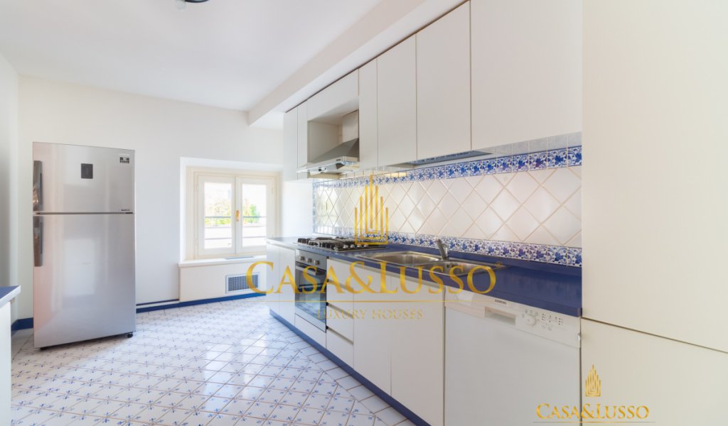 Affitto Attico 182 m², Milano, località Venezia - Duse - San Babila