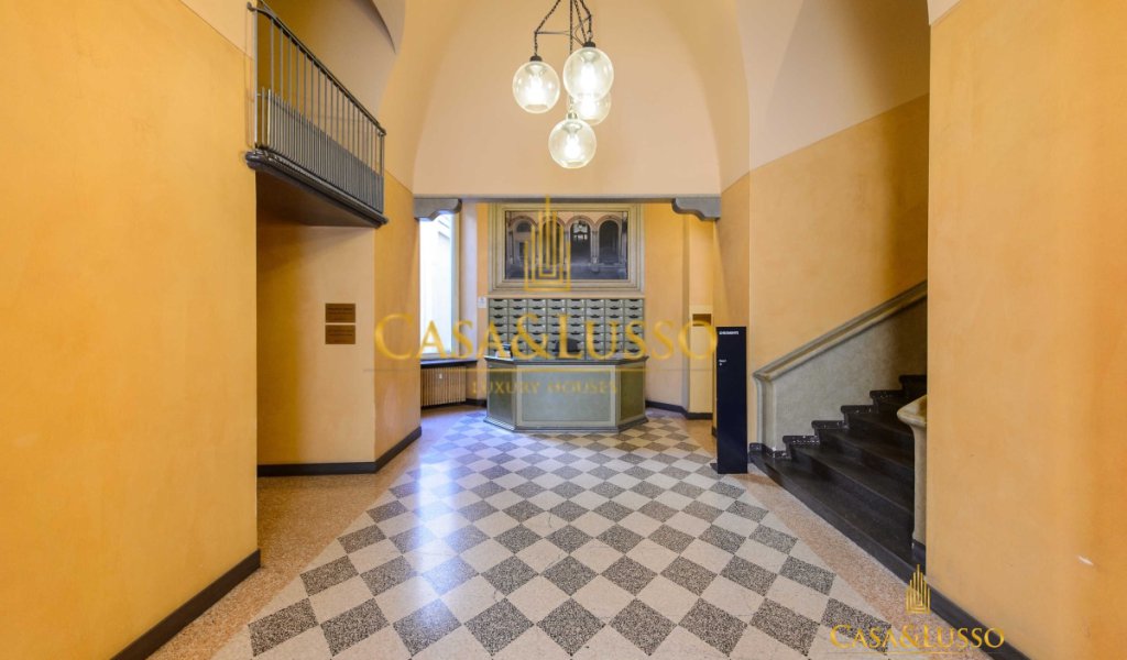 Affitto Attico 225 m² ottime condizioni, Milano, località Duomo - Scala - Quadrilatero