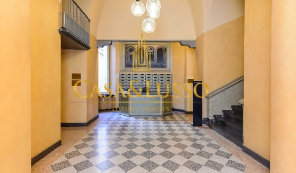 Affitto Attico 225 m² ottime condizioni, Milano, località Duomo - Scala - Quadrilatero