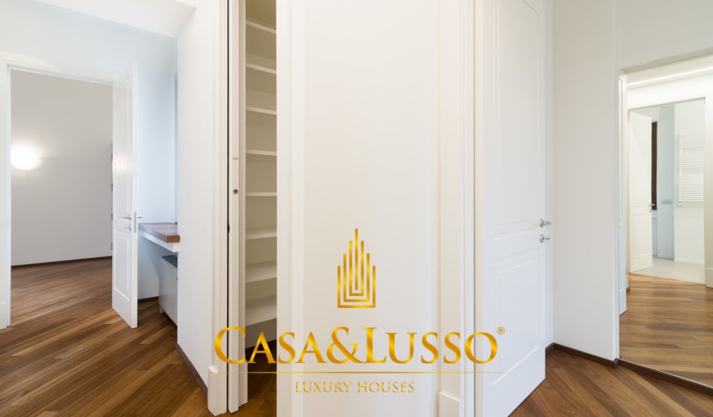 Affitto Attico 200 m², Milano, località XXII Marzo - Indipendenza