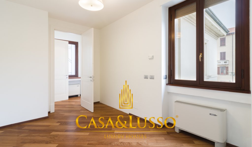 Affitto Attico 200 m², Milano, località XXII Marzo - Indipendenza