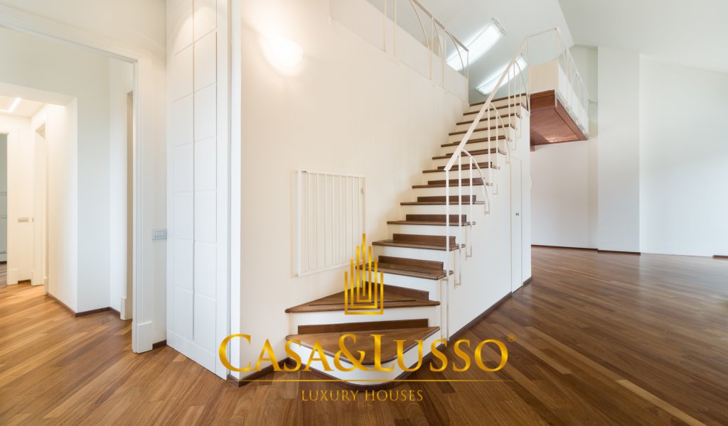 Affitto Attico 200 m², Milano, località XXII Marzo - Indipendenza