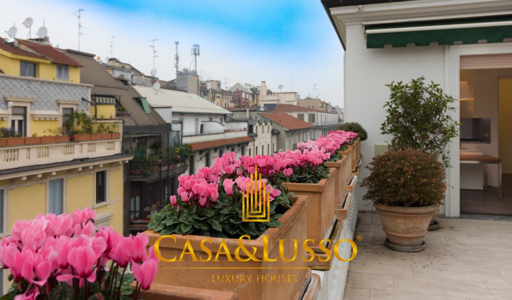 Affitto Attico 200 m², Milano, località XXII Marzo - Indipendenza