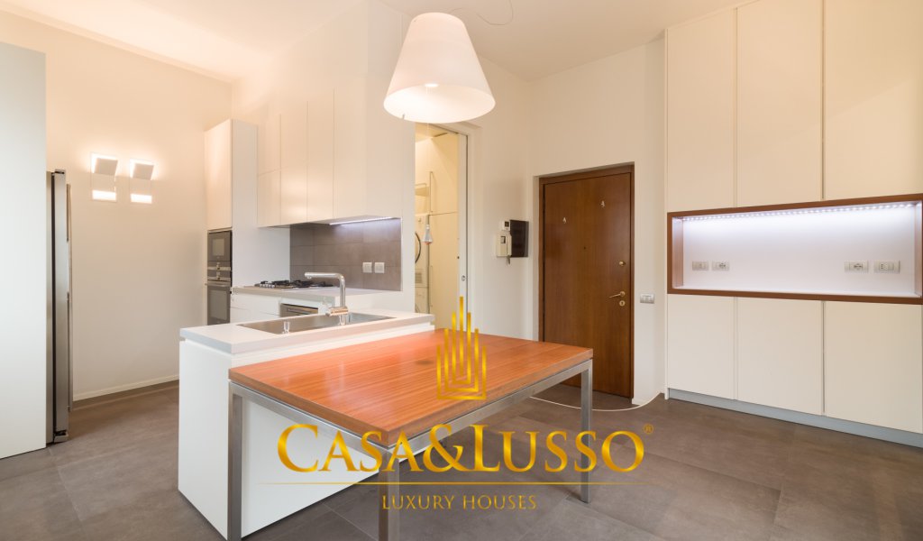 Affitto Attico 200 m², Milano, località XXII Marzo - Indipendenza