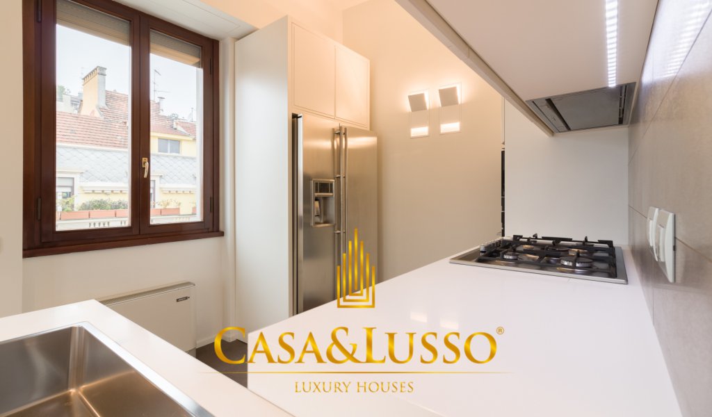 Affitto Attico 200 m², Milano, località XXII Marzo - Indipendenza