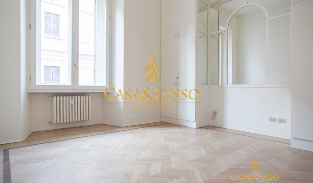 Affitto Attico 380 m², Milano, località Duomo - Scala - Quadrilatero