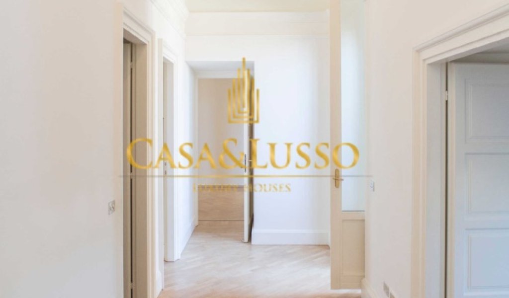 Affitto Attico 380 m², Milano, località Duomo - Scala - Quadrilatero