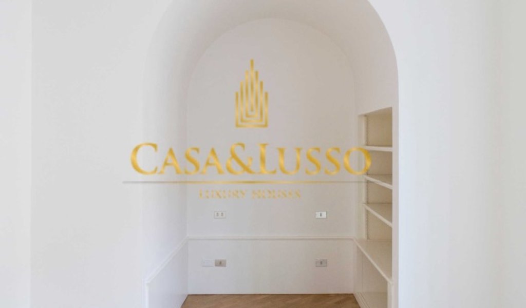 Affitto Attico 380 m², Milano, località Duomo - Scala - Quadrilatero