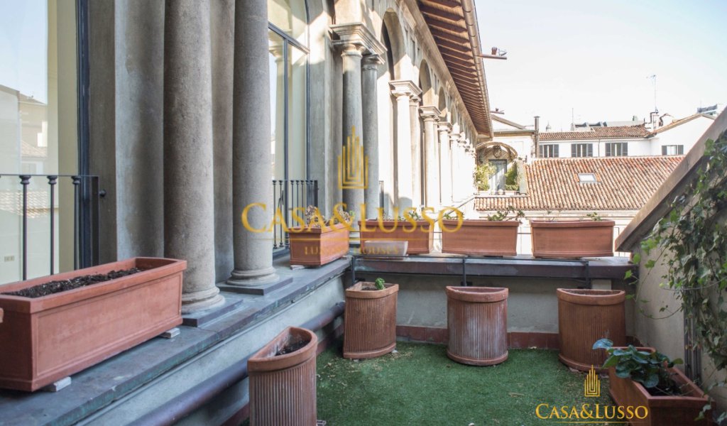 Affitto Attico 380 m², Milano, località Duomo - Scala - Quadrilatero