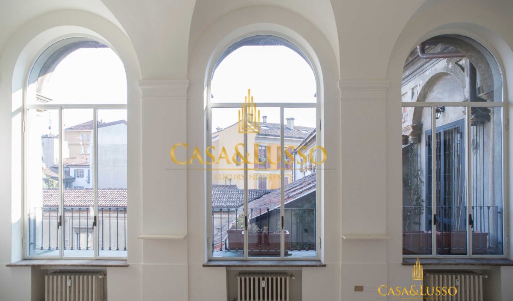 Affitto Attico 380 m², Milano, località Duomo - Scala - Quadrilatero