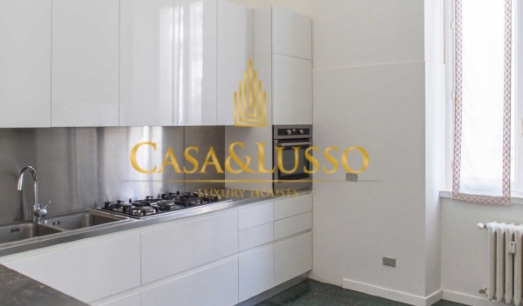 Affitto Attico 380 m², Milano, località Duomo - Scala - Quadrilatero