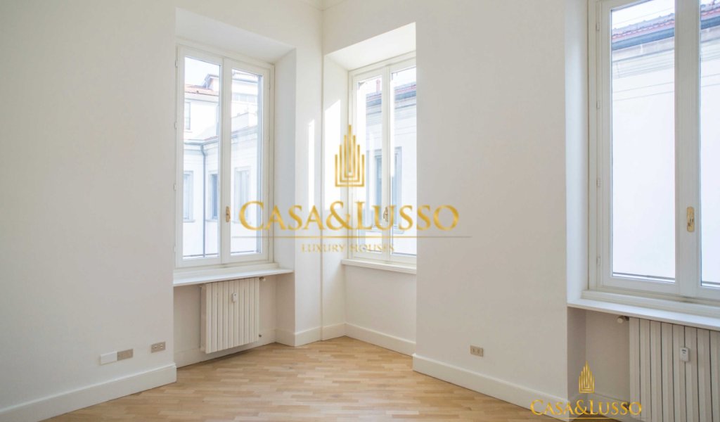 Affitto Attico 380 m², Milano, località Duomo - Scala - Quadrilatero