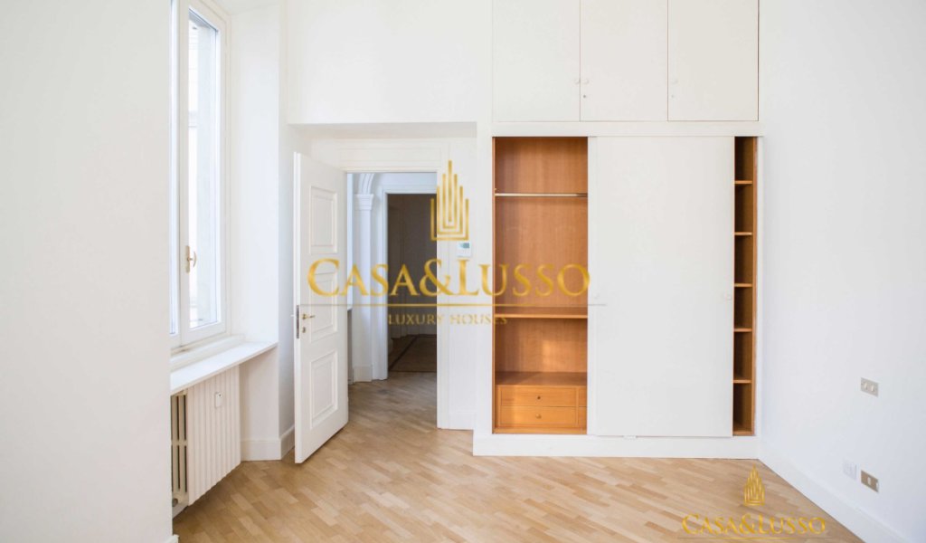 Affitto Attico 380 m², Milano, località Duomo - Scala - Quadrilatero