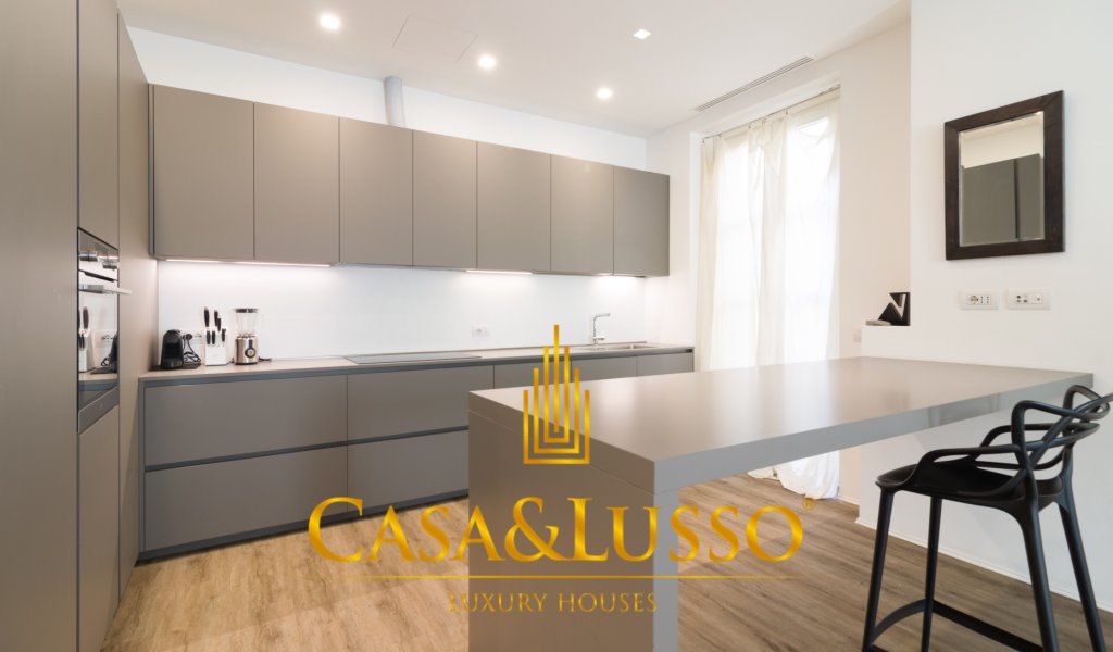 Affitto Appartamenti 67 m² ottime condizioni, Milano, località Brera - Moscova - Turati