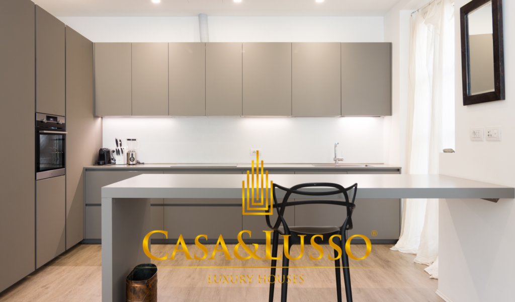 Affitto Appartamenti 67 m² ottime condizioni, Milano, località Brera - Moscova - Turati