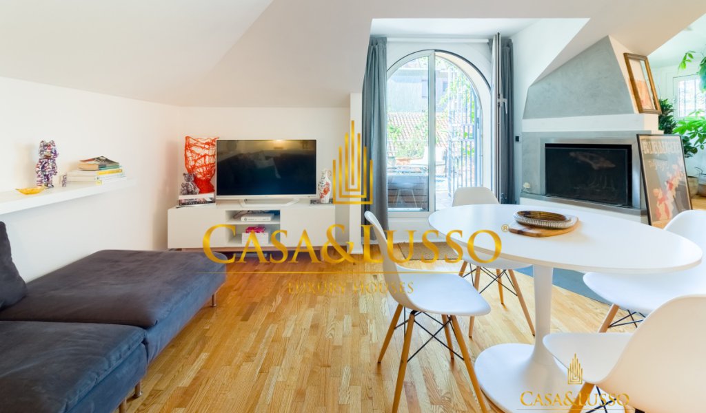 Affitto Attico 105 m² ottime condizioni, Milano, località Brera - Moscova - Turati