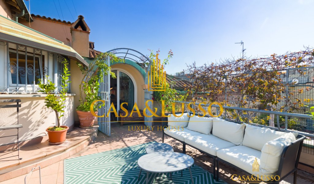 Affitto Attico 105 m² ottime condizioni, Milano, località Brera - Moscova - Turati