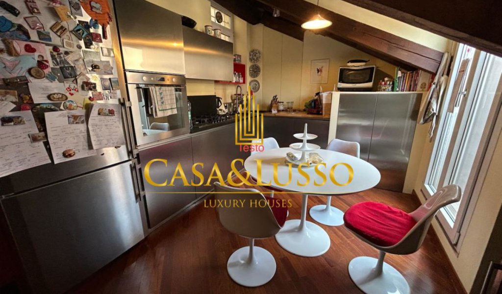 Penthouse for Rent 170 sqm. excellent condition, Milan, locality Majno - Piave - Tricolore