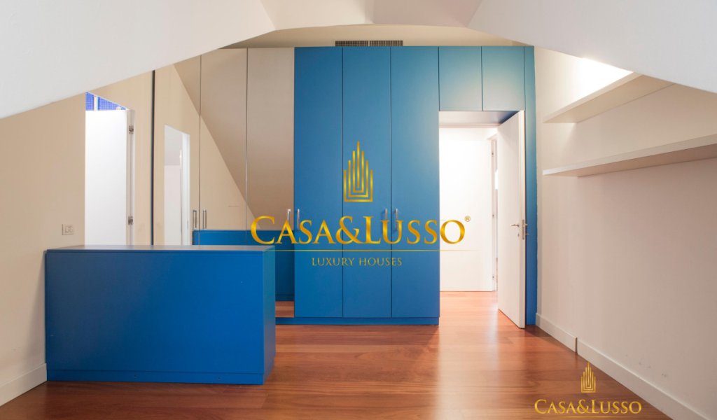 Affitto Mansarda 155 m², Milano, località Brera - Moscova - Turati