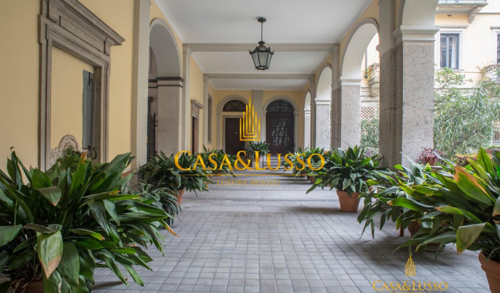 Affitto Mansarda 155 m², Milano, località Brera - Moscova - Turati