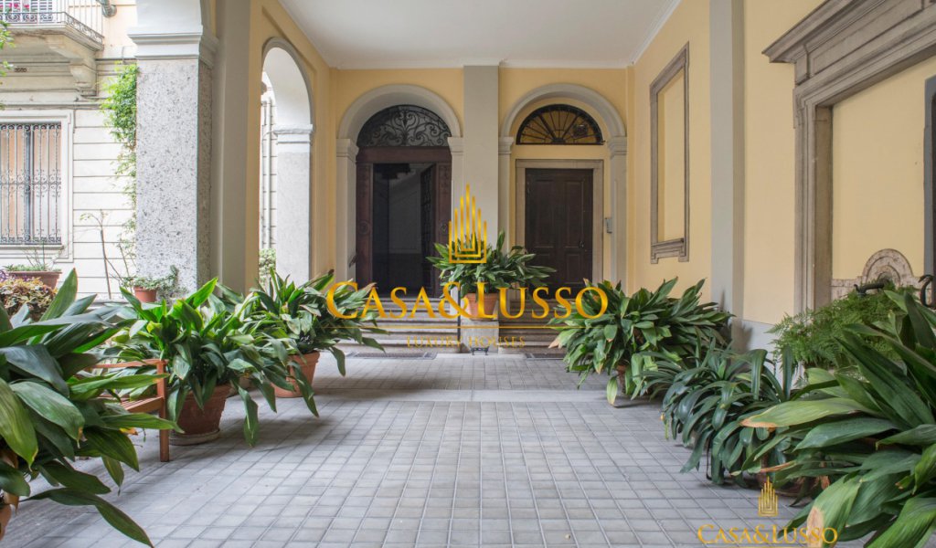 Affitto Mansarda 155 m², Milano, località Brera - Moscova - Turati