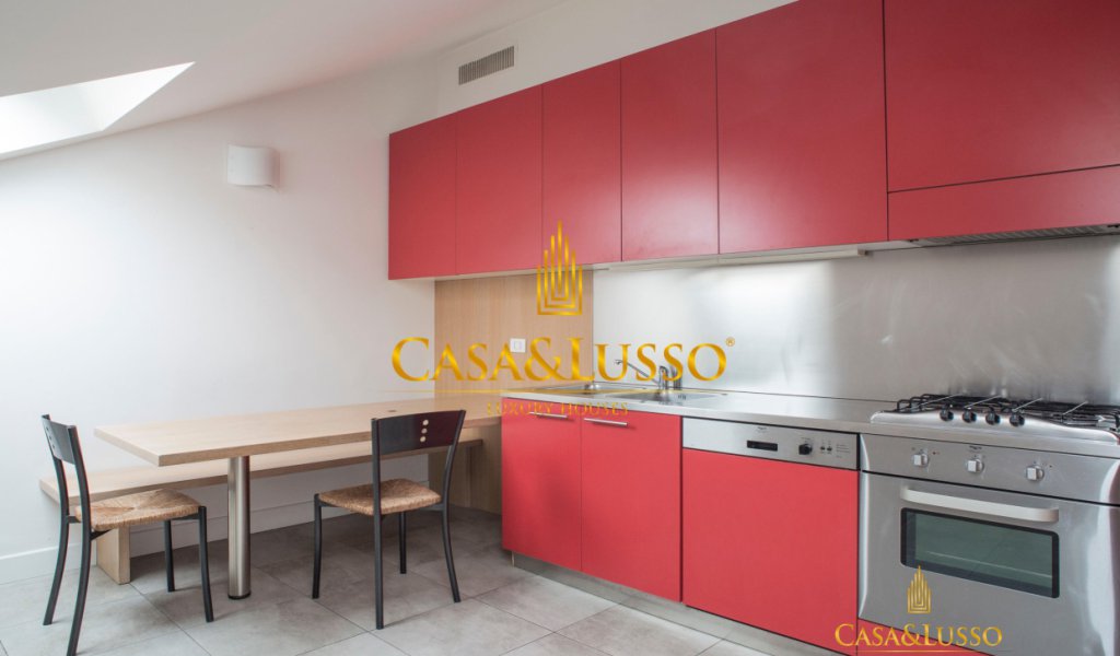 Affitto Mansarda 155 m², Milano, località Brera - Moscova - Turati