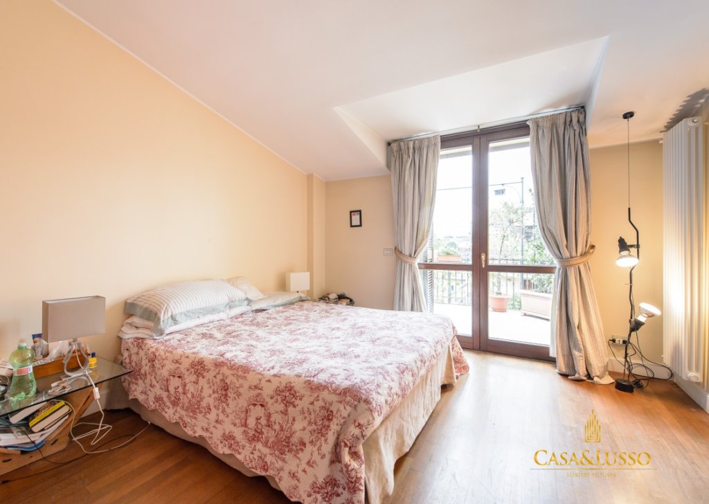 For Sale Penthouse Milan - Penthouse with terrace of 30 sqm. and garage Locality 