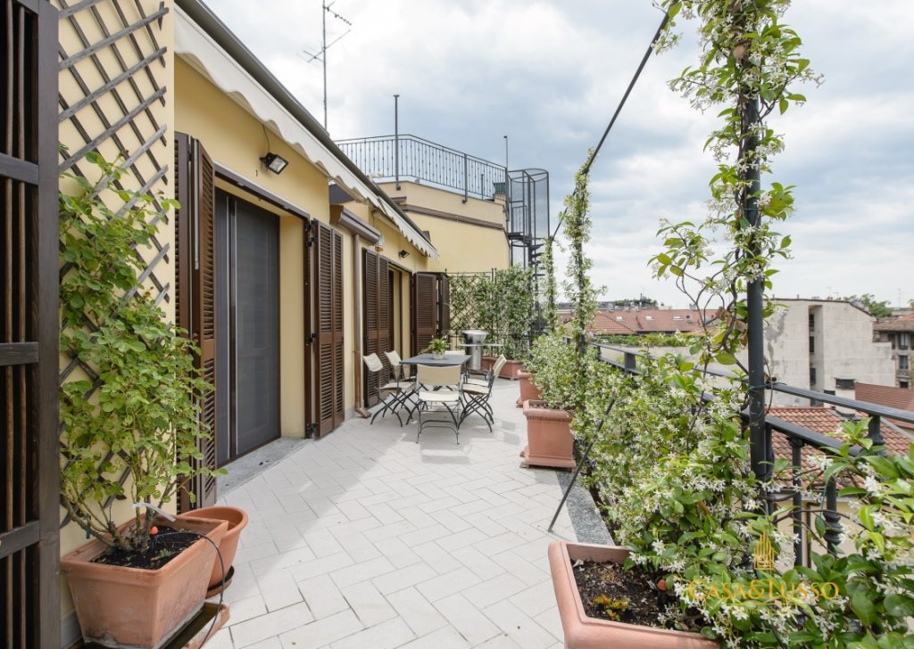 For Sale Penthouse Milan - Penthouse with terrace of 30 sqm. and garage Locality 