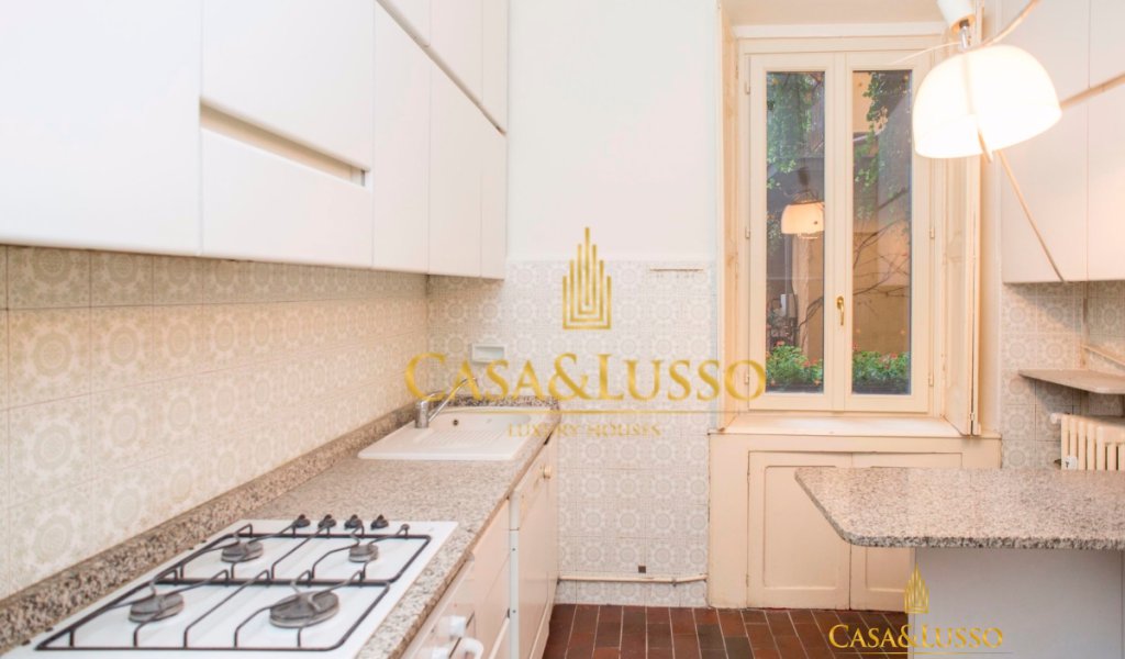 Affitto Appartamenti 120 m² ottime condizioni, Milano, località Duomo - Scala - Quadrilatero