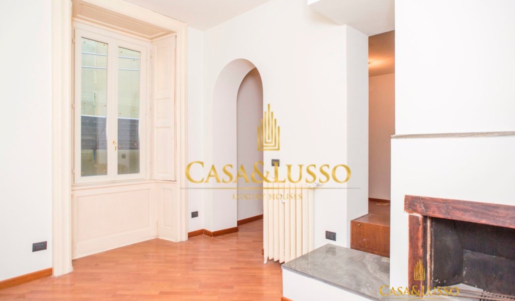 Affitto Appartamenti 120 m² ottime condizioni, Milano, località Duomo - Scala - Quadrilatero