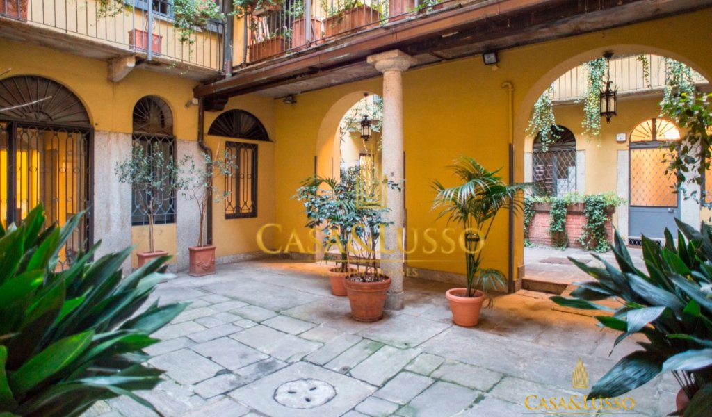 Affitto Appartamenti 120 m² ottime condizioni, Milano, località Duomo - Scala - Quadrilatero