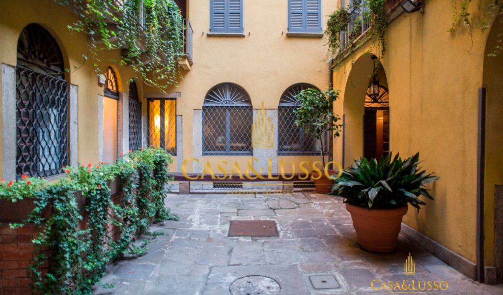 Affitto Appartamenti 120 m² ottime condizioni, Milano, località Duomo - Scala - Quadrilatero