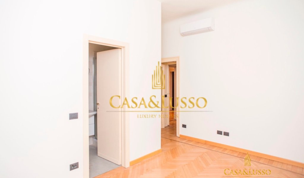 Affitto Appartamenti 120 m² ottime condizioni, Milano, località Duomo - Scala - Quadrilatero