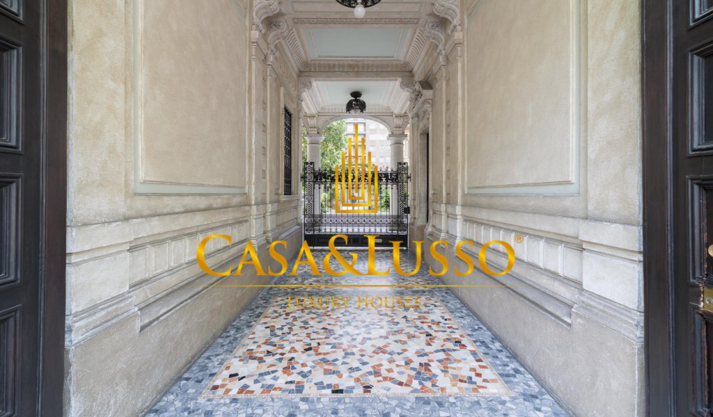 Vendita Appartamenti 230 m², Milano, località Carrobbio - Sant'Ambrogio