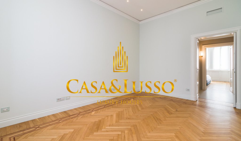 Vendita Appartamenti 230 m², Milano, località Carrobbio - Sant'Ambrogio
