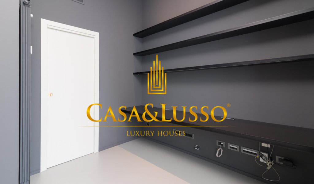 Vendita Appartamenti 230 m², Milano, località Carrobbio - Sant'Ambrogio