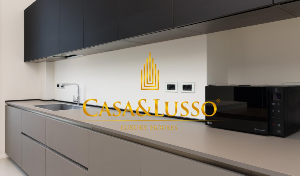 Vendita Appartamenti 230 m², Milano, località Carrobbio - Sant'Ambrogio