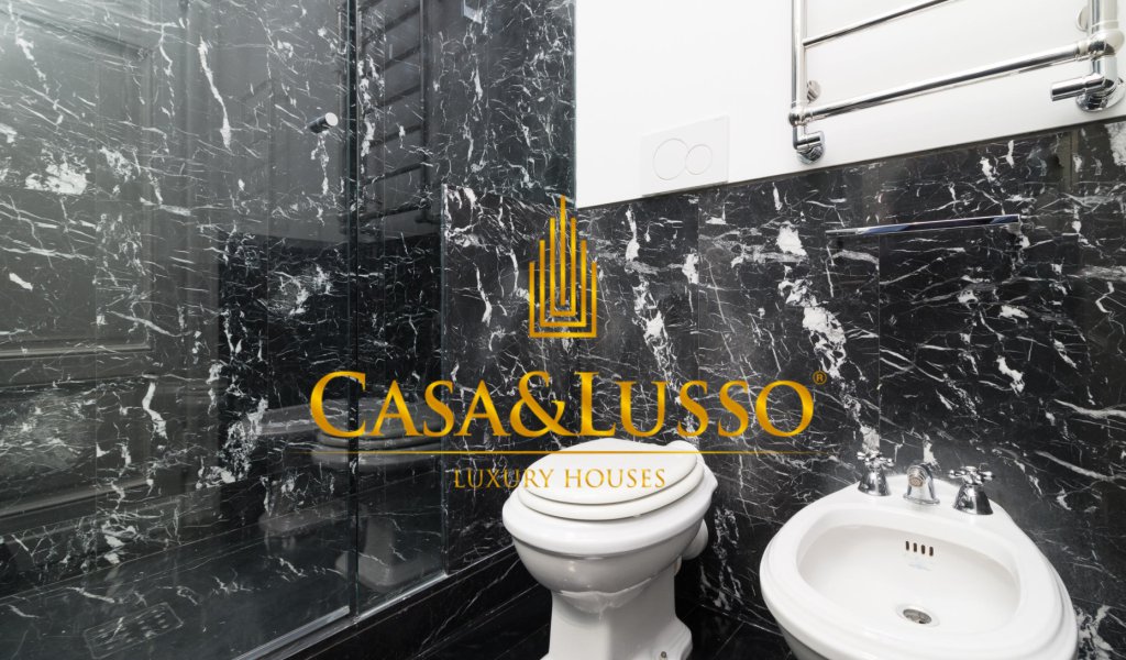 Vendita Appartamenti 230 m², Milano, località Carrobbio - Sant'Ambrogio