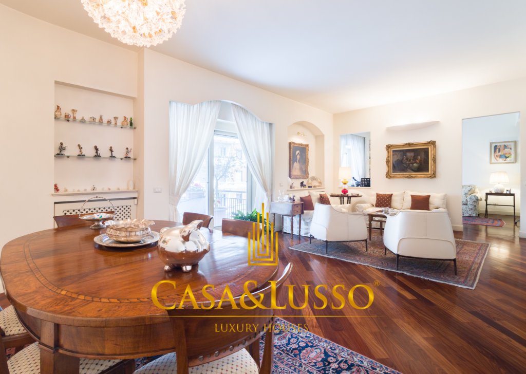 For Sale Apartments Milan - Brera, Charming apartment Locality 