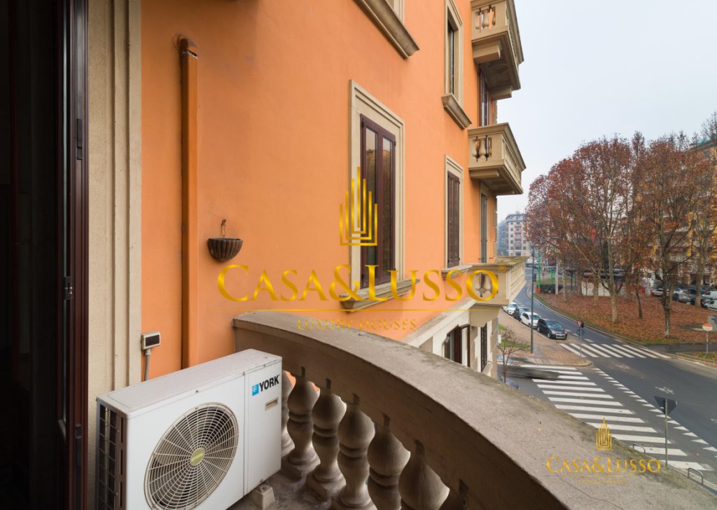 For Sale Apartments Milan - LARGE APARTMENT IN BOCCONI AREA Locality 
